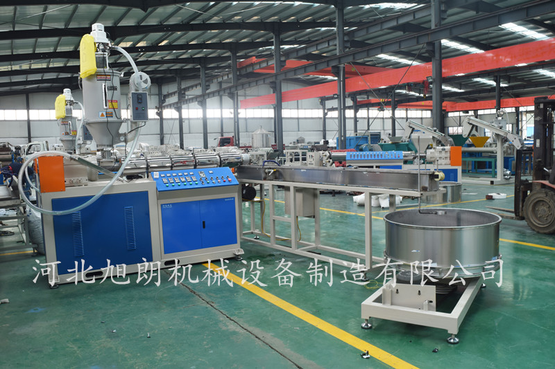 塑料擠出機用途